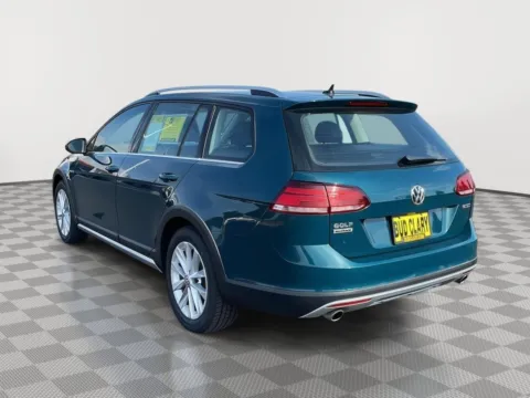 More photos of 2019 Volkswagen Golf Alltrack S at Toyota of Yakima, WA