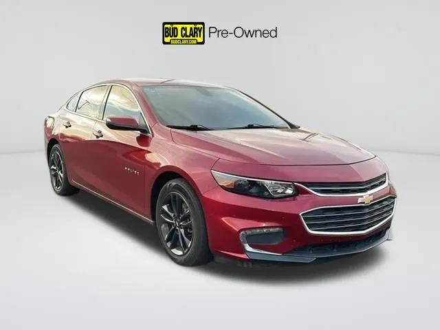 Red 2018 Chevrolet Malibu LT for sale in Union Gap, WA