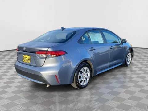 Another view of 2022 Toyota Corolla LE for sale in Union Gap, WA at Toyota of Yakima