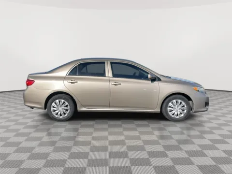 Photos of 2010 Toyota Corolla LE for sale in Union Gap, WA at Toyota of Yakima