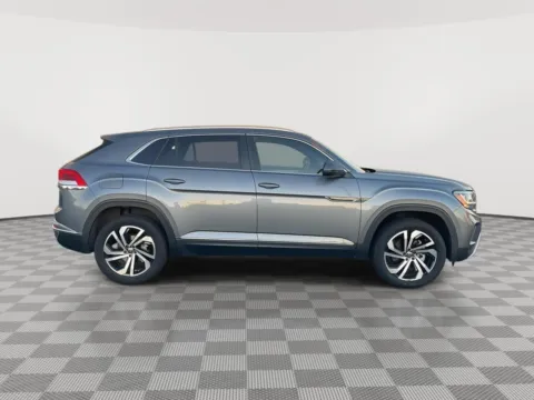 Photos of 2023 Volkswagen Atlas Cross Sport 3.6L V6 SEL for sale in Union Gap, WA at Toyota of Yakima