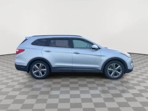 Photos of 2016 Hyundai Santa Fe SE for sale in Union Gap, WA at Toyota of Yakima