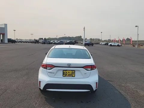 More photos of 2021 Toyota Corolla LE at Toyota of Yakima, WA