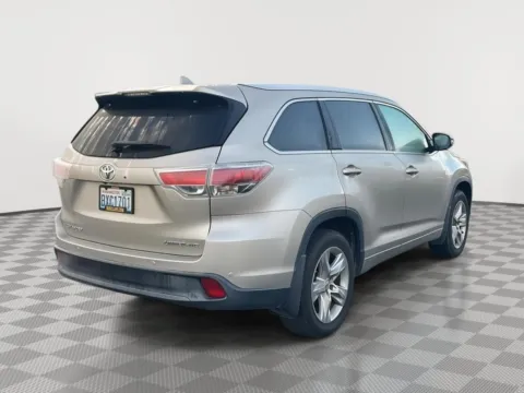 Another view of 2015 Toyota Highlander Limited for sale in Union Gap, WA at Toyota of Yakima