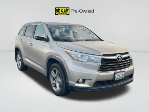 Beige 2015 Toyota Highlander Limited for sale in Union Gap, WA