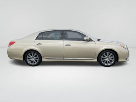 Photos of 2012 Toyota Avalon Limited for sale in Union Gap, WA at Toyota of Yakima