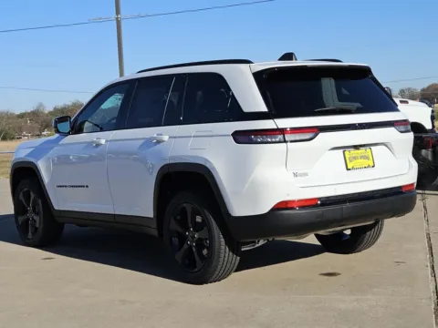 Another view of 2025 Jeep Grand Cherokee Altitude X for sale in Sulphur Springs, TX at Nottingham Chrysler Dodge Jeep Ram of Sulphur Springs