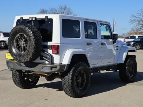 More photos of 2016 Jeep Wrangler Unlimited 75th Anniversary at Nottingham Chrysler Dodge Jeep Ram of Sulphur Springs, TX