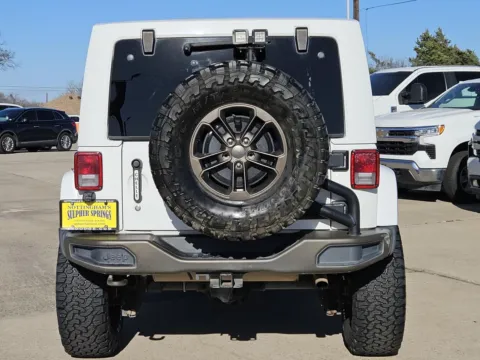 More photos of 2016 Jeep Wrangler Unlimited 75th Anniversary at Nottingham Chrysler Dodge Jeep Ram of Sulphur Springs, TX