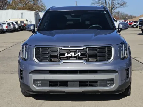 Photos of 2023 Kia Telluride SX Prestige for sale in Sulphur Springs, TX at Nottingham Chrysler Dodge Jeep Ram of Sulphur Springs