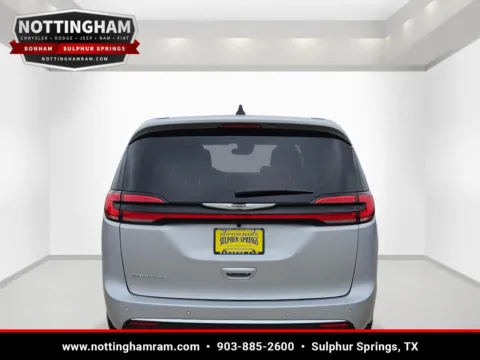 More photos of 2026 Chrysler Pacifica Select at Nottingham Chrysler Dodge Jeep Ram of Sulphur Springs, TX