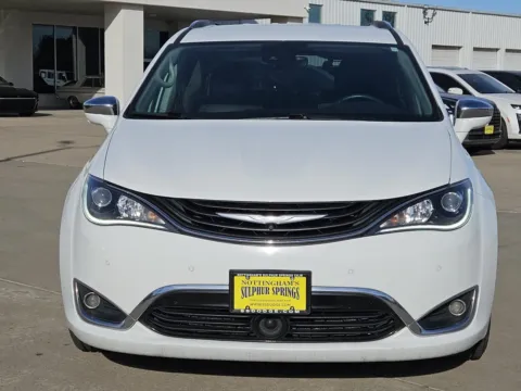 Photos of 2018 Chrysler Pacifica Hybrid Limited for sale in Sulphur Springs, TX at Nottingham Chrysler Dodge Jeep Ram of Sulphur Springs