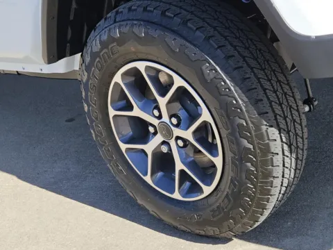 More photos of 2026 Jeep Gladiator Sport S at Nottingham Chrysler Dodge Jeep Ram of Sulphur Springs, TX