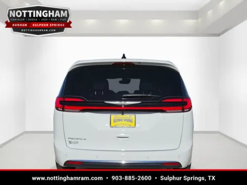 More photos of 2026 Chrysler Pacifica Select at Nottingham Chrysler Dodge Jeep Ram of Sulphur Springs, TX