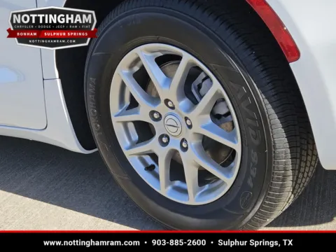More photos of 2026 Chrysler Pacifica Select at Nottingham Chrysler Dodge Jeep Ram of Sulphur Springs, TX
