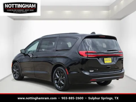 Another view of 2026 Chrysler Pacifica Select for sale in Sulphur Springs, TX at Nottingham Chrysler Dodge Jeep Ram of Sulphur Springs
