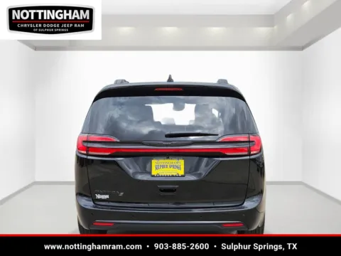 More photos of 2026 Chrysler Pacifica Select at Nottingham Chrysler Dodge Jeep Ram of Sulphur Springs, TX