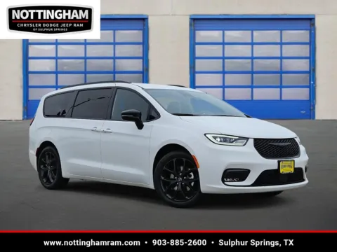 White 2026 Chrysler Pacifica Select for sale in Sulphur Springs, TX