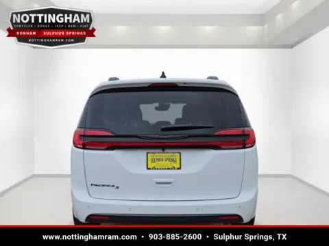 More photos of 2026 Chrysler Pacifica Select at Nottingham Chrysler Dodge Jeep Ram of Sulphur Springs, TX