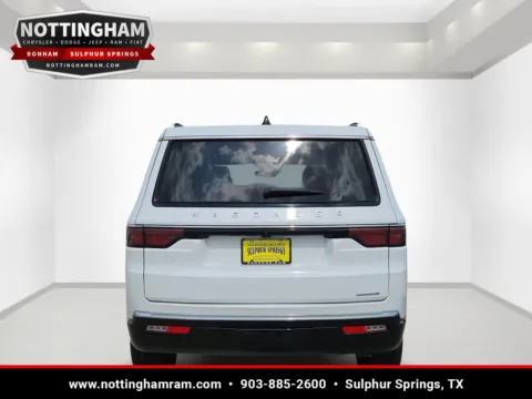 More photos of 2024 Jeep Wagoneer Series II at Nottingham Chrysler Dodge Jeep Ram of Sulphur Springs, TX