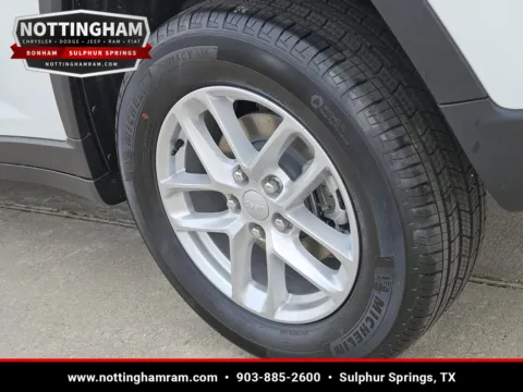 More photos of 2026 Jeep Grand Cherokee Laredo X at Nottingham Chrysler Dodge Jeep Ram of Sulphur Springs, TX