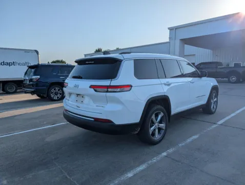 More photos of 2021 Jeep Grand Cherokee L Limited at Nottingham Chrysler Dodge Jeep Ram of Sulphur Springs, TX