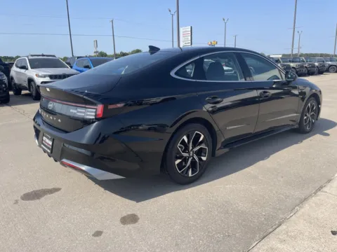 More photos of 2024 Hyundai Sonata SEL at Nottingham Chrysler Dodge Jeep Ram of Sulphur Springs, TX