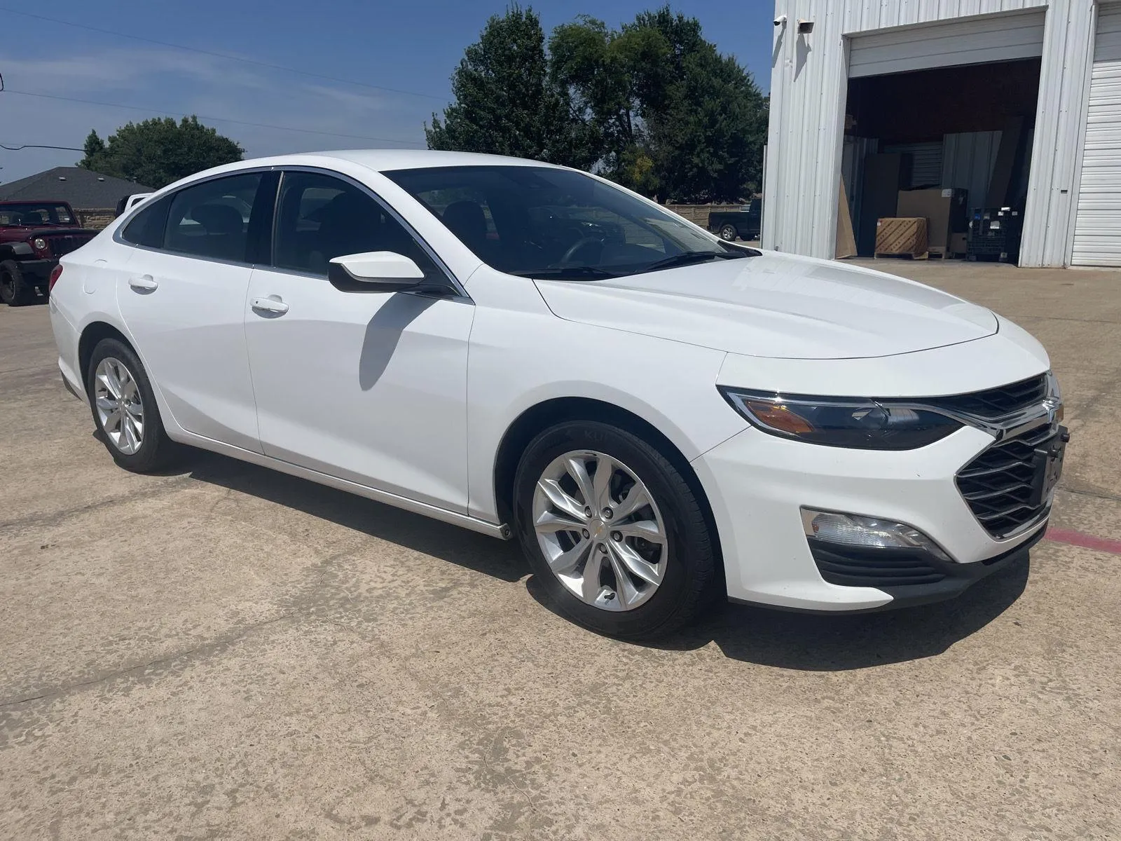 White 2024 Chevrolet Malibu LT for sale in Sulphur Springs, TX