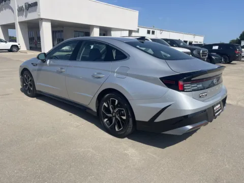 More photos of 2025 Hyundai Sonata SEL at Nottingham Chrysler Dodge Jeep Ram of Sulphur Springs, TX