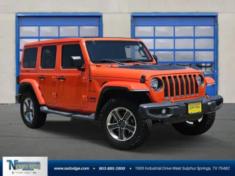 Orange 2019 Jeep Wrangler Unlimited Sahara for sale in Sulphur Springs, TX