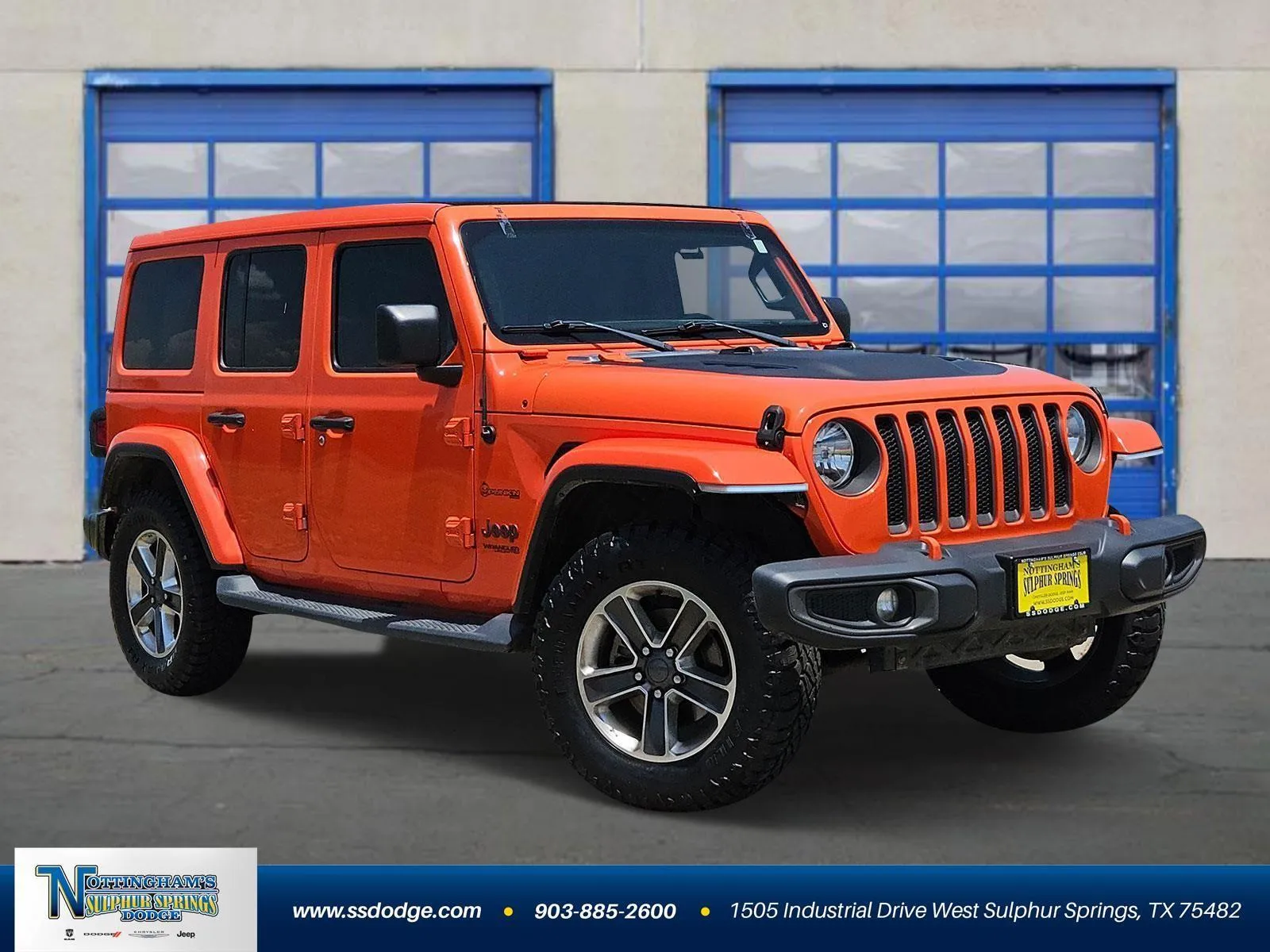 Orange 2019 Jeep Wrangler Unlimited Sahara for sale in Sulphur Springs, TX
