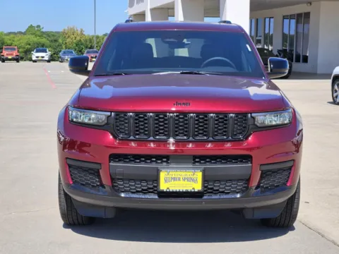Photos of 2025 Jeep Grand Cherokee L Altitude X for sale in Sulphur Springs, TX at Nottingham Chrysler Dodge Jeep Ram of Sulphur Springs
