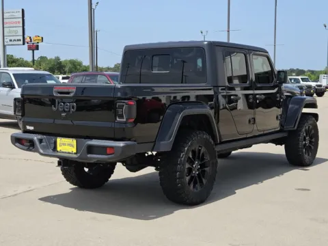 More photos of 2021 Jeep Gladiator Sport S at Nottingham Chrysler Dodge Jeep Ram of Sulphur Springs, TX