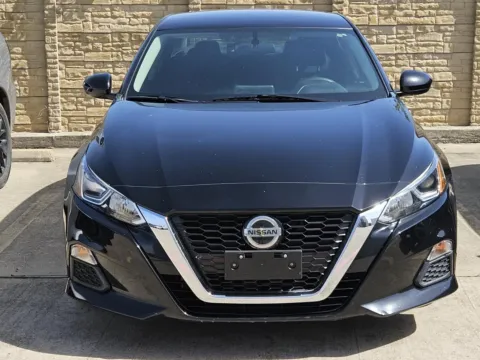 Photos of 2020 Nissan Altima 2.5 S for sale in Sulphur Springs, TX at Nottingham Chrysler Dodge Jeep Ram of Sulphur Springs