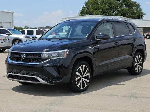 Another view of 2024 Volkswagen Taos SE for sale in Sulphur Springs, TX at Nottingham Chrysler Dodge Jeep Ram of Sulphur Springs
