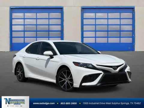 White 2023 Toyota Camry SE for sale in Sulphur Springs, TX