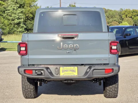 More photos of 2025 Jeep Gladiator Texas Trail at Nottingham Chrysler Dodge Jeep Ram of Sulphur Springs, TX