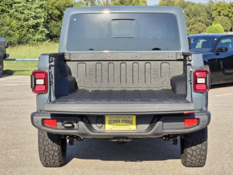 More photos of 2025 Jeep Gladiator Texas Trail at Nottingham Chrysler Dodge Jeep Ram of Sulphur Springs, TX