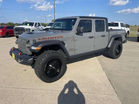 More photos of 2021 Jeep Gladiator Mojave at Nottingham Chrysler Dodge Jeep Ram of Sulphur Springs, TX