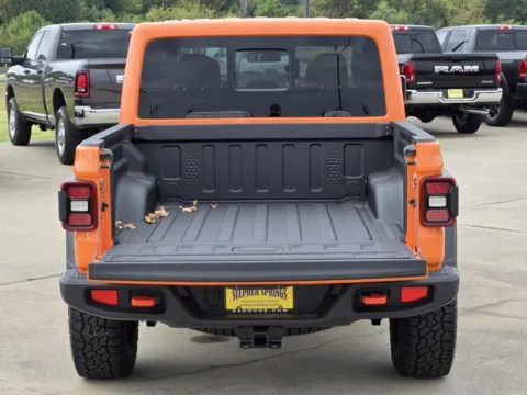 More photos of 2025 Jeep Gladiator Mojave at Nottingham Chrysler Dodge Jeep Ram of Sulphur Springs, TX