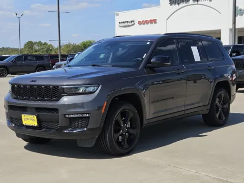 Another view of 2022 Jeep Grand Cherokee L Limited for sale in Sulphur Springs, TX at Nottingham Chrysler Dodge Jeep Ram of Sulphur Springs