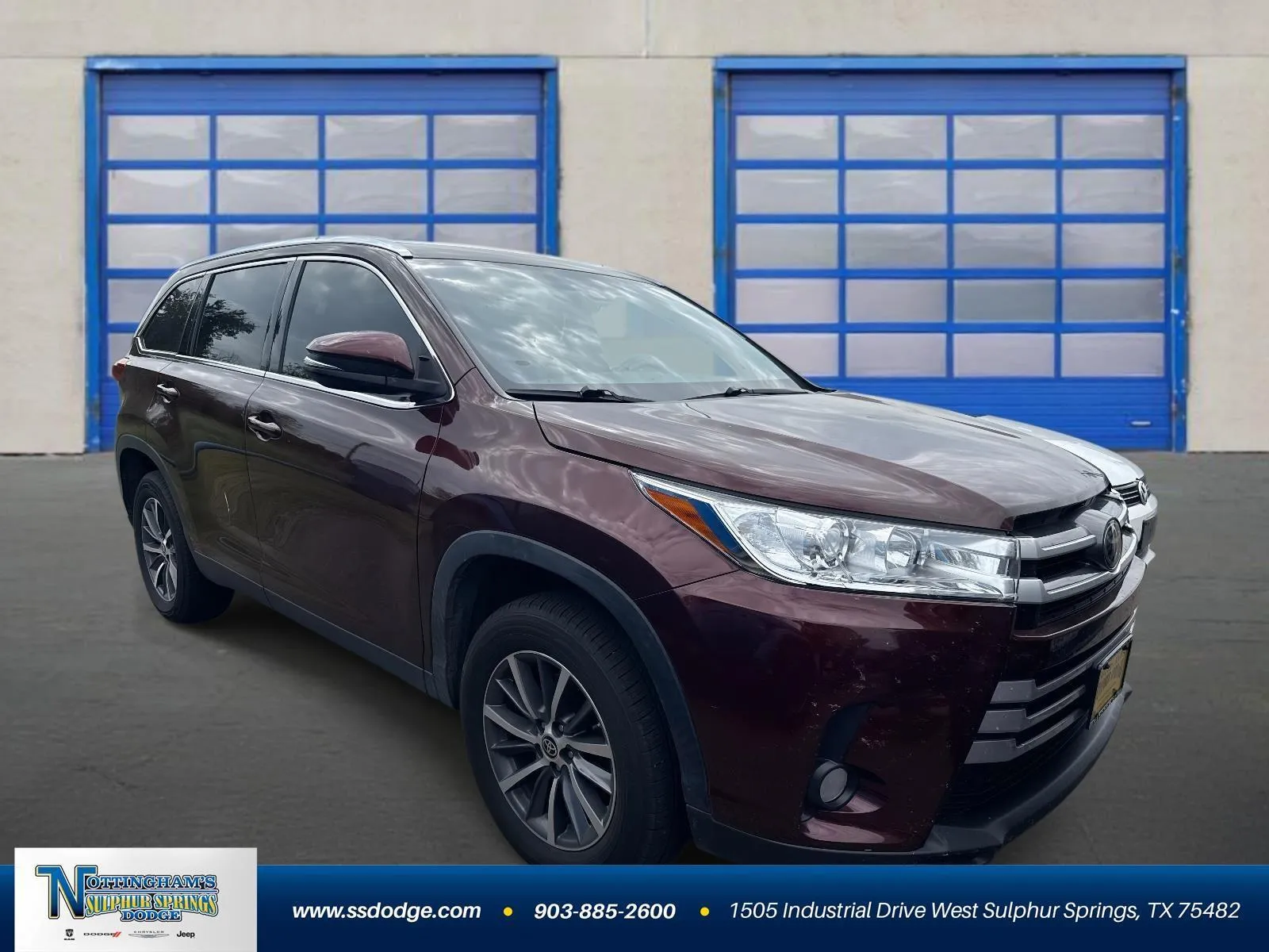 Red 2019 Toyota Highlander XLE for sale in Sulphur Springs, TX