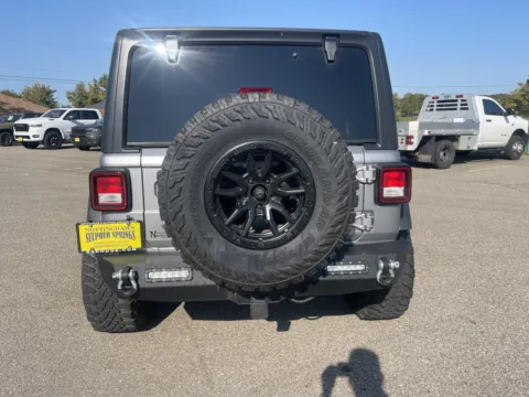 More photos of 2020 Jeep Wrangler Unlimited Rubicon at Nottingham Chrysler Dodge Jeep Ram of Sulphur Springs, TX