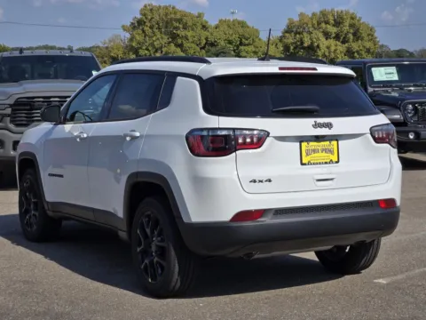 Another view of 2026 Jeep Compass Latitude for sale in Sulphur Springs, TX at Nottingham Chrysler Dodge Jeep Ram of Sulphur Springs
