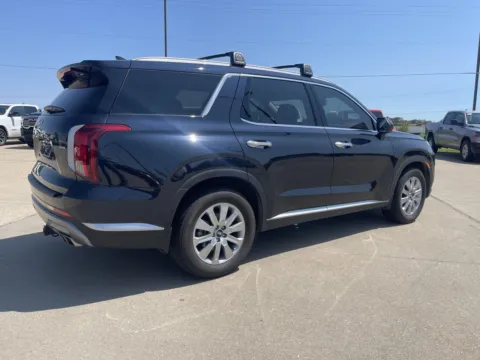 Photos of 2025 Hyundai Palisade SEL for sale in Sulphur Springs, TX at Nottingham Chrysler Dodge Jeep Ram of Sulphur Springs