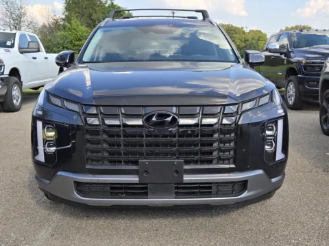Photos of 2025 Hyundai Palisade SEL for sale in Sulphur Springs, TX at Nottingham Chrysler Dodge Jeep Ram of Sulphur Springs