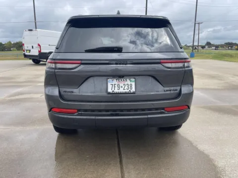 More photos of 2025 Jeep Grand Cherokee Limited at Nottingham Chrysler Dodge Jeep Ram of Sulphur Springs, TX