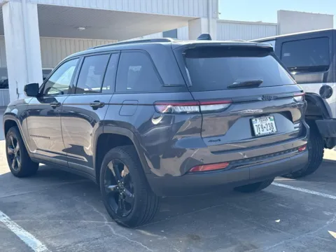More photos of 2025 Jeep Grand Cherokee Limited at Nottingham Chrysler Dodge Jeep Ram of Sulphur Springs, TX