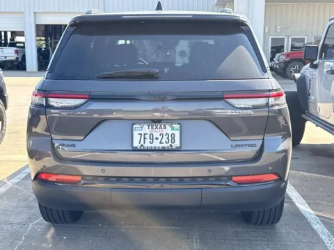 More photos of 2025 Jeep Grand Cherokee Limited at Nottingham Chrysler Dodge Jeep Ram of Sulphur Springs, TX