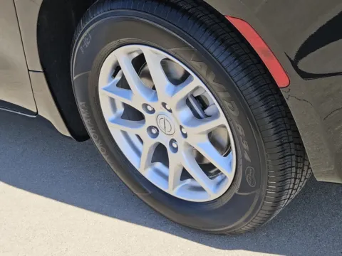 More photos of 2026 Chrysler Pacifica Select at Nottingham Chrysler Dodge Jeep Ram of Sulphur Springs, TX